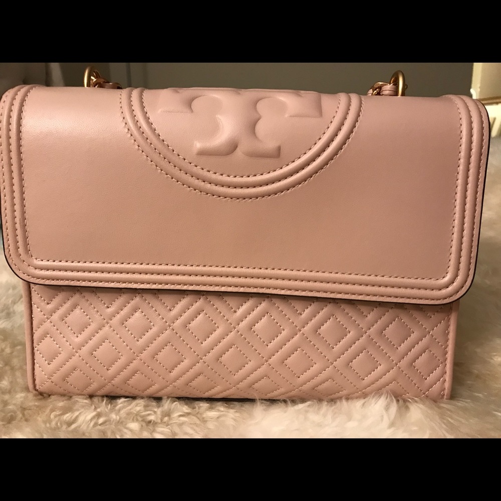 Tori Burch Fleming (Excellent condition)